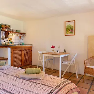 El Sitio Apartment